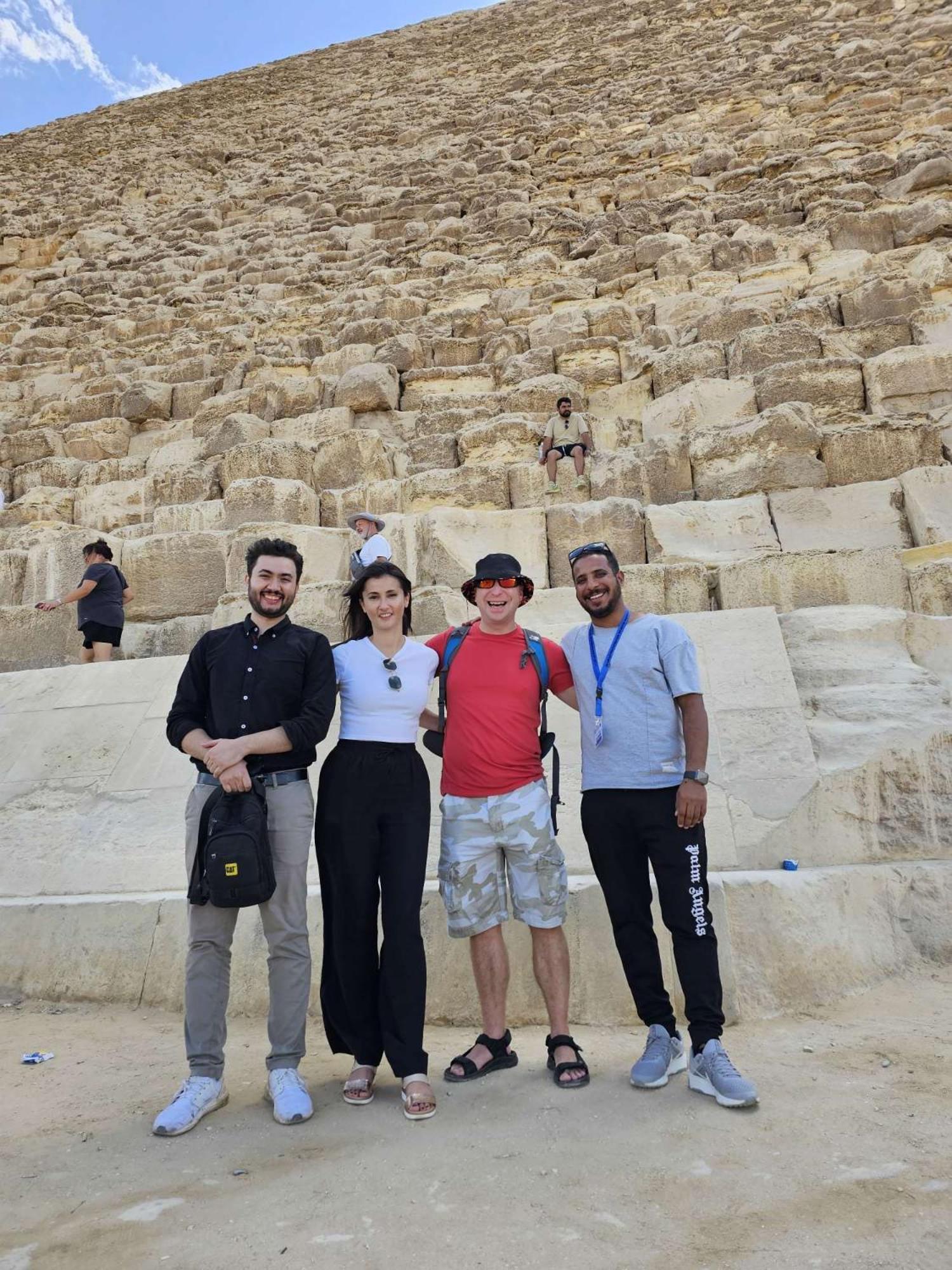 Alaskapyramidsview Kafret el-Gabal 外观 照片